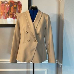 Talbots Double Breast Blazer in Size 4 in Tan/Camel.